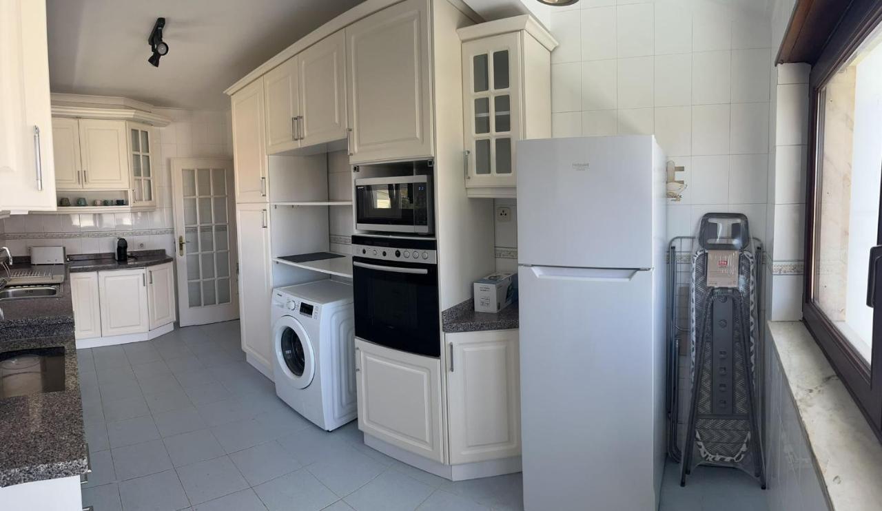 Happy Holiday Cascais - Parede Apartment Bagian luar foto