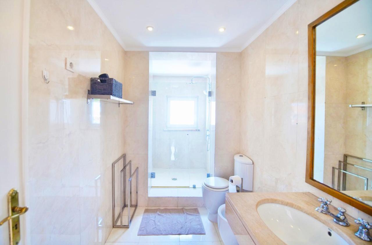 Happy Holiday Cascais - Parede Apartment Bagian luar foto