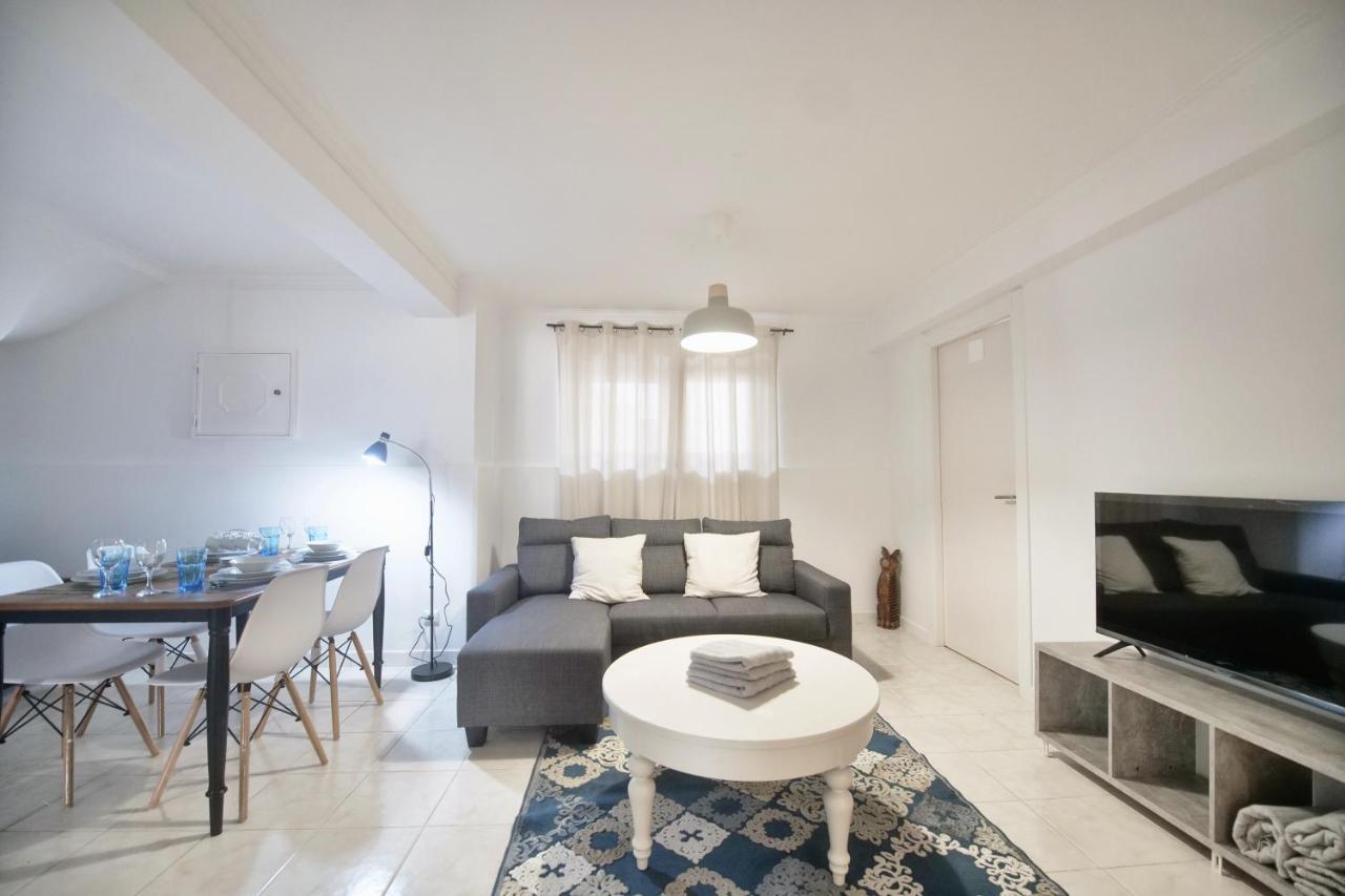 Happy Holiday Cascais - Parede Apartment Bagian luar foto