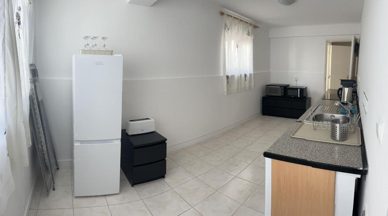 Happy Holiday Cascais - Parede Apartment Bagian luar foto